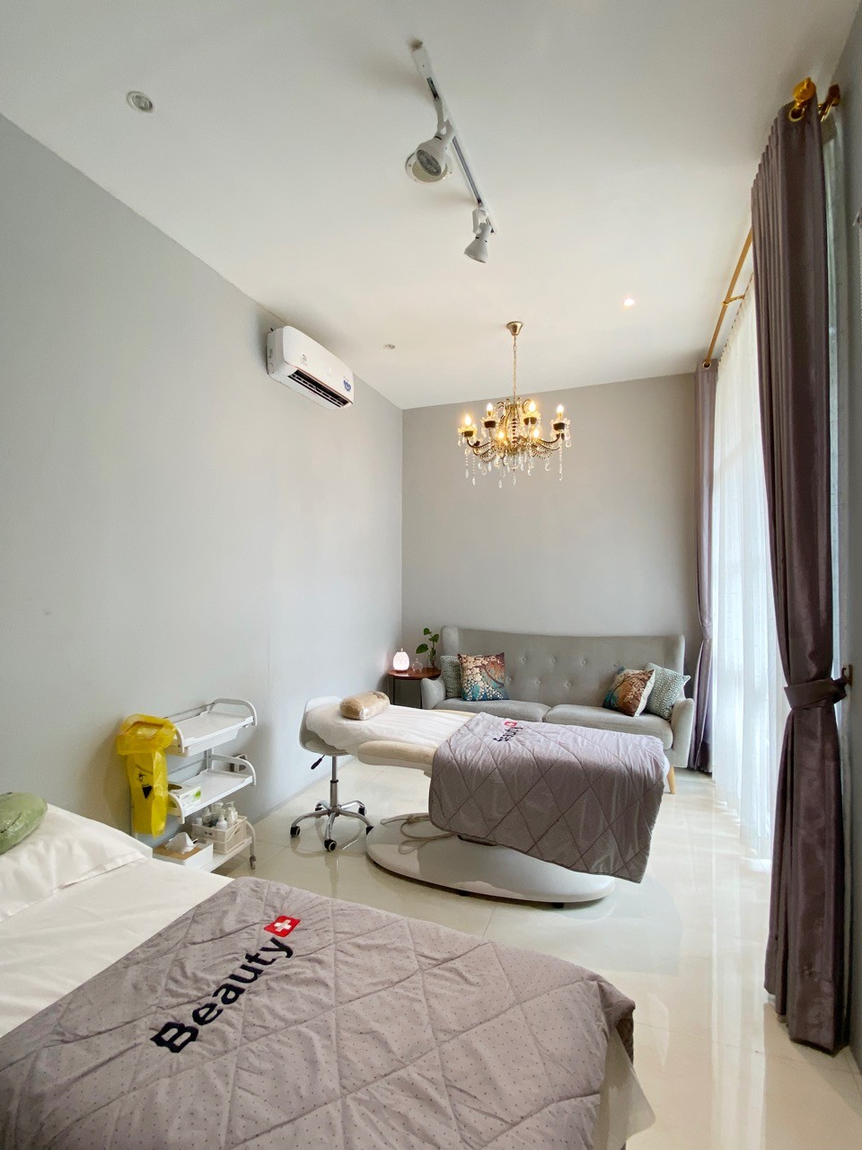 Living - Medical Beauty & Spa Beauty+ Clinic Dharmawangsa - Buat Booking Online - HelloSehat