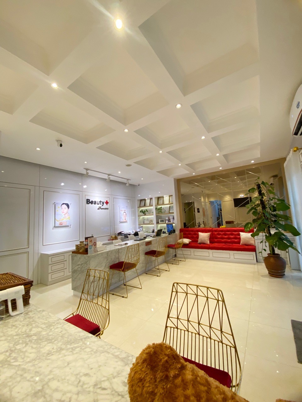 Living - Medical Beauty & Spa Beauty+ Clinic Dharmawangsa - Buat Booking Online - HelloSehat