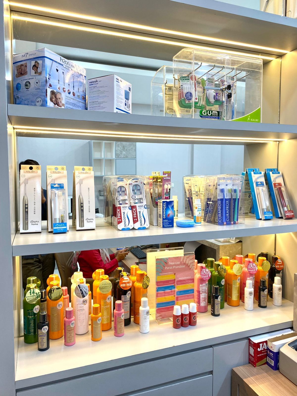 dentist & dentists - Buat Booking Online - HelloSehat