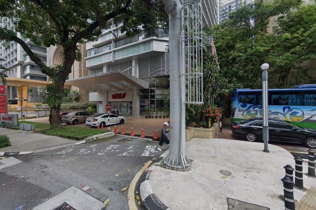 Imej Plux Health Clinic (Menara MIDF)