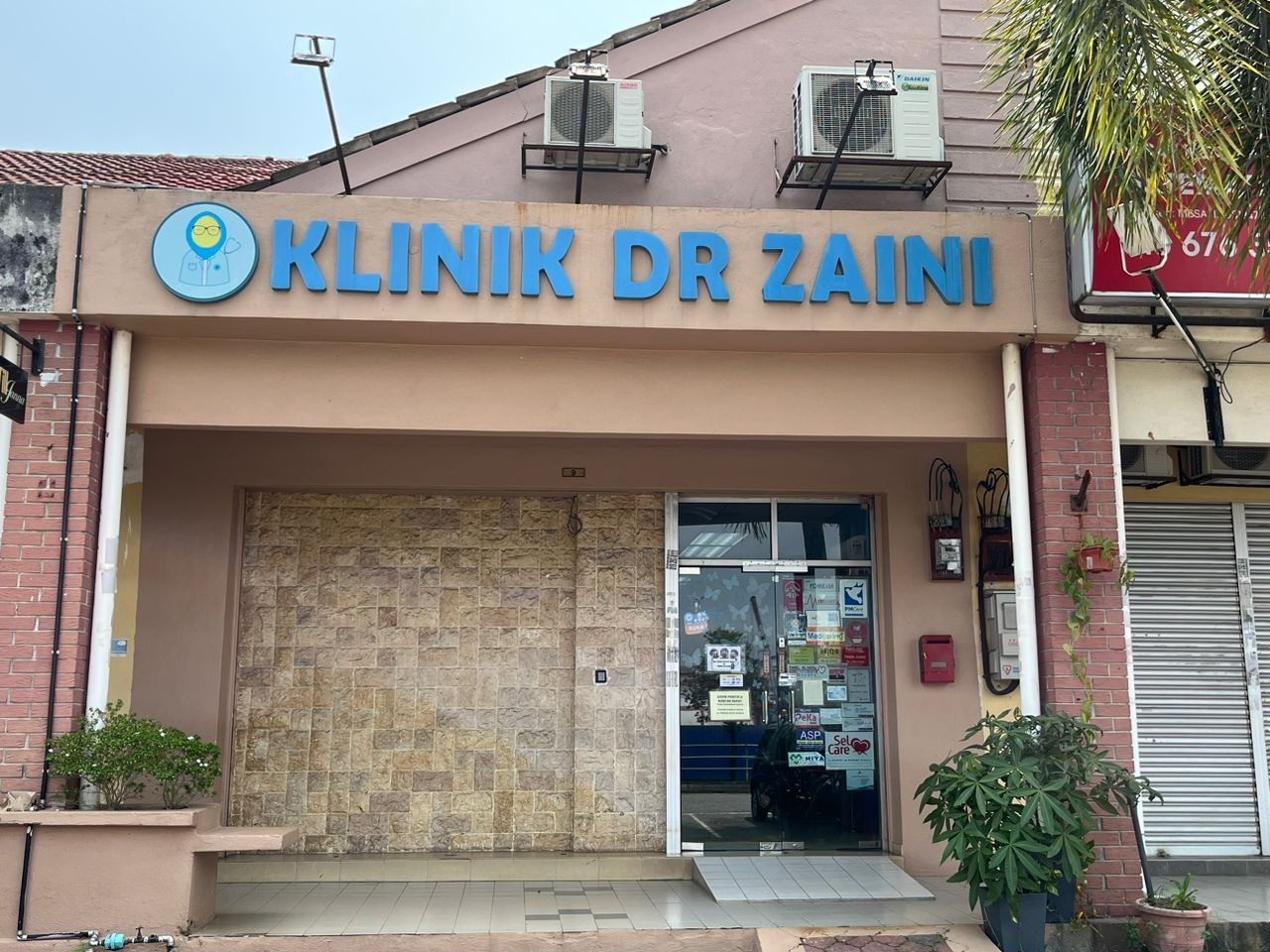Imej Klinik Dr Zaini
