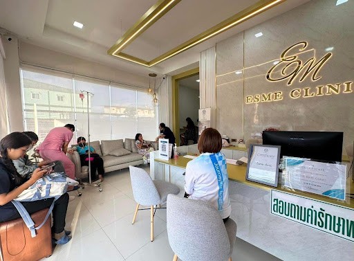 รูปภาพของ สีขาวคลินิก